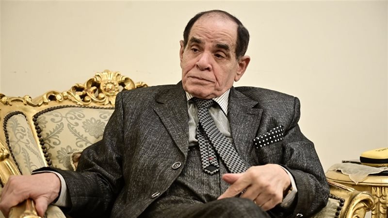 “وقف حال” المحكوم عليه غيابيا في قانون الإجراءات الجديد، فقيه دستوري يوضح