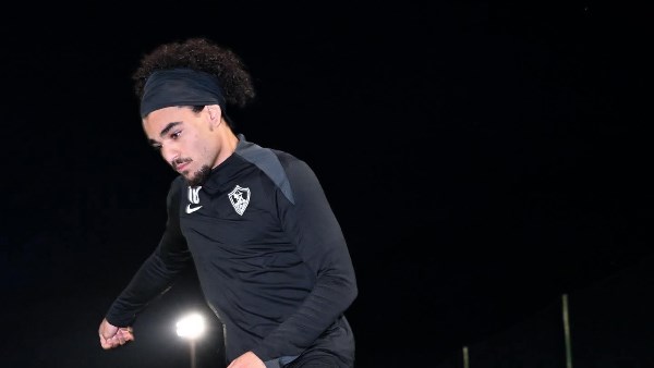 استبعاد آدم كايد من الزمالك بقرار فني.. ومعتمد جمال يضع اللاعب تحت المراقبة