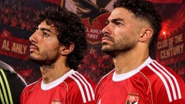 رفض تغيير موقفه.. الأهلي يجمد مفاوضات التجديد مع هاني وياسر إبراهيم