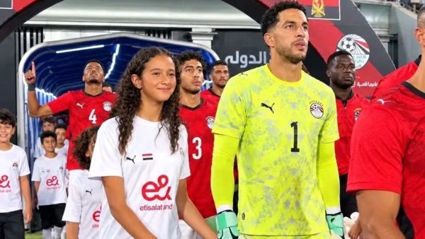 أحمد شوبير يحسم الجدل حول قميص مصطفى شوبير ورقم «1»: لا أزمة مع «الشناوي» .. وهذه هي الحقيقة