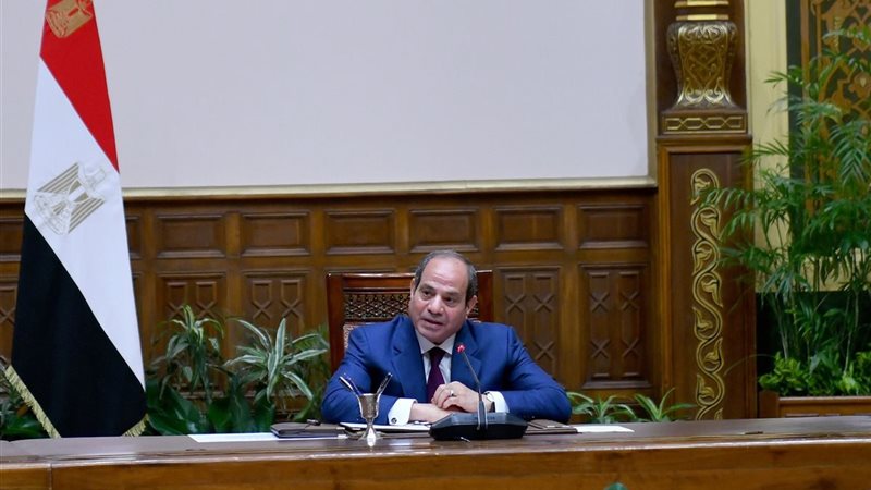 توجيهات السيسي للحكومة: اتخاذ كل ما يلزم من إجراءات تحقيقا لصالح المواطنين ورفع الخدمات المقدمة لهم.. ترشيد تكاليف تراخيص السيارات.. حُسن استغلال موارد الدولة وضمان تأمين الجبهة الداخلية