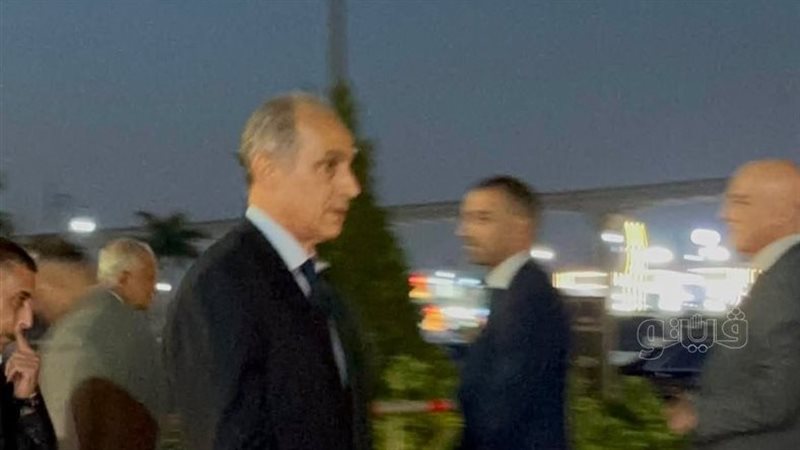 جمال مبارك يحضر عزاء المستشار أحمد الزند بمسجد المشير طنطاوي (فيديو وصور)
