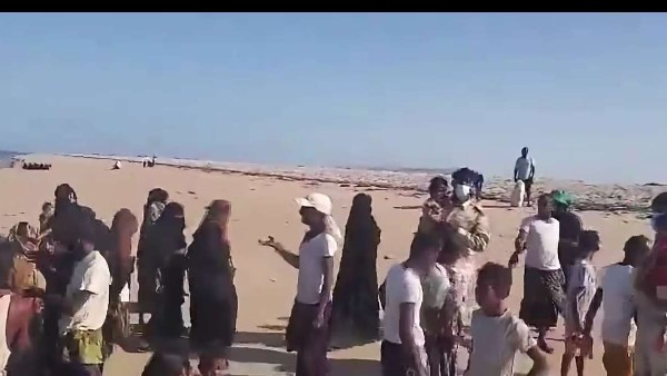 موجة فرار جديدة.. 1400 نازح يمني يصلون إلى جيبوتي خلال 24 ساعة