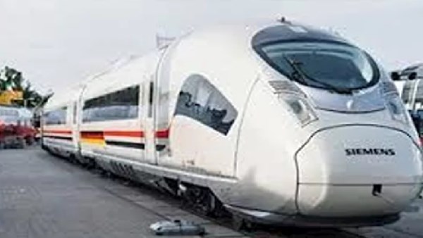القطار الكهربائي السريع.. تعرف على زمن الرحلات بين القاهرة والإسكندرية ومطروح