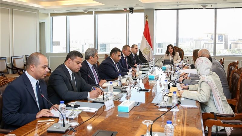 صندوق الإسكان الاجتماعي ودعم التمويل العقاري يناقش عددا من الملفات المتعلقة بـ”سكن كل المصريين”