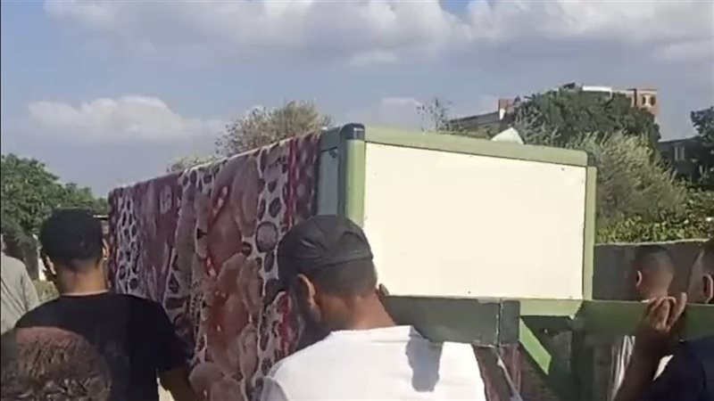 تشييع جثمان سيدة لقيت مصرعها علي يد زوجها بسبب «ريموت الموتوسيكل» بالغربية