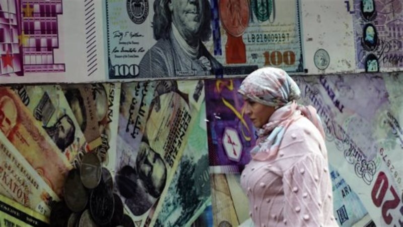 التضخم يتراجع والغلاء لا ينتهي فمتى يشعر المواطن بانخفاض الأسعار؟.. خبراء: “منفذ حكومي بكل مركز “صمام أمان”.. زيادة الإنتاج والمنافسة كلمة السر