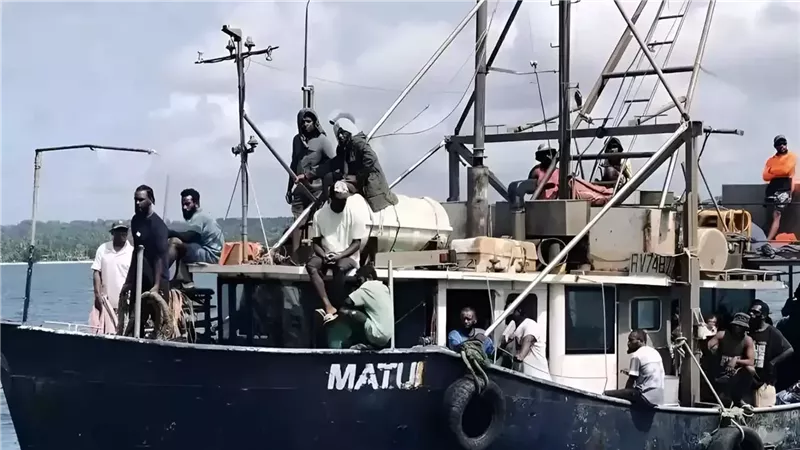 مقتل شخص وفقدان أكثر من 30 في غرق عبارة قبالة سواحل فانواتو