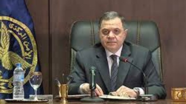 إبعاد مواطن سوري من مصر لأسباب تتعلق بالصالح العام