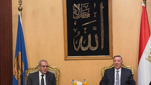 رئيسا الدستورية العليا والنقض يؤكدان أهمية التعاون القضائي وترسيخ سيادة القانون