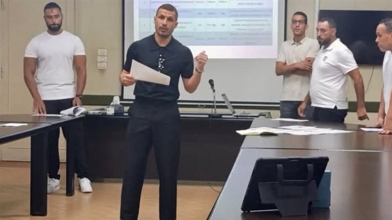 طارق حامد نجم الزمالك السابق يحصل على دبلومة الإدارة الرياضية من “فيفا”