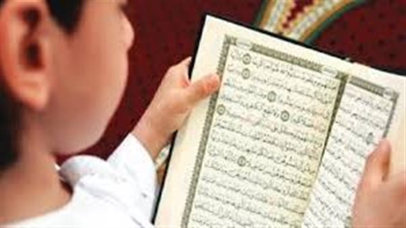 أمين الفتوى يوضح حكم رد السلام أثناء قراءة القرآن الكريم (فيديو)