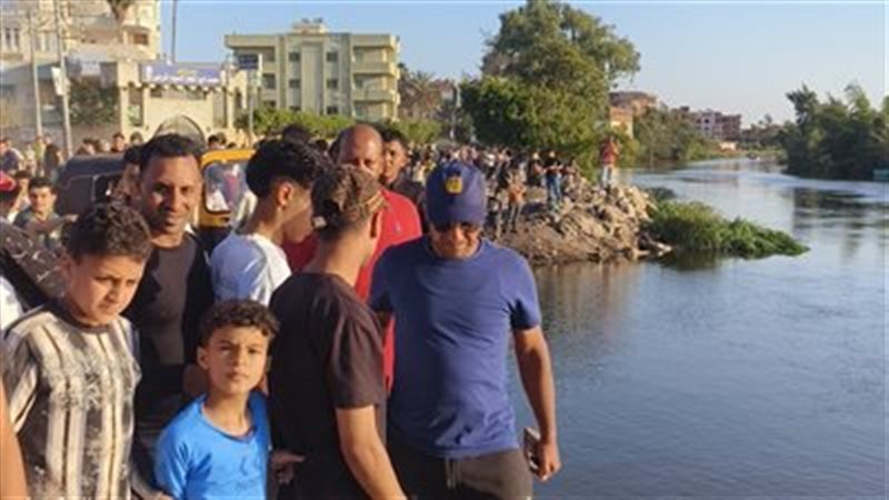 انتشال جثة شاب غرق أثناء الصيد في مياه طلخا بالدقهلية