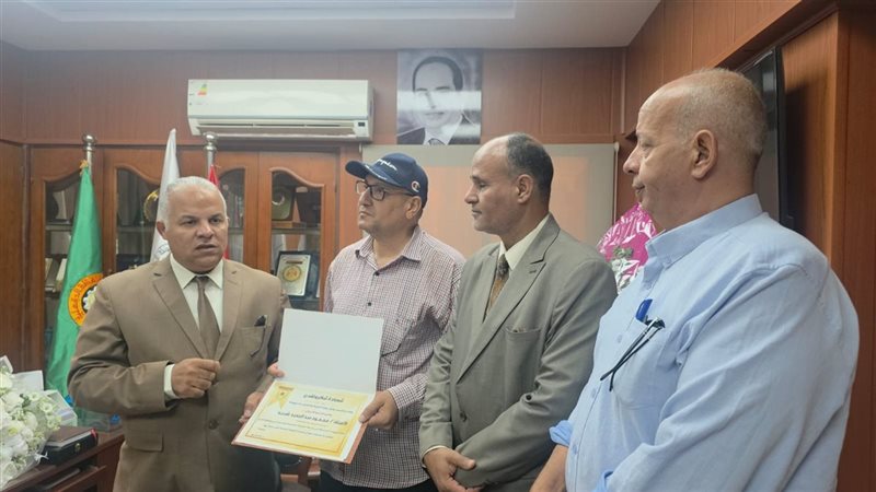 مستقبلا مدير مدرسة ميت الفرماوي، وكيل “التعليم”: دعم كامل لمديري المدارس في أداء رسالتهم