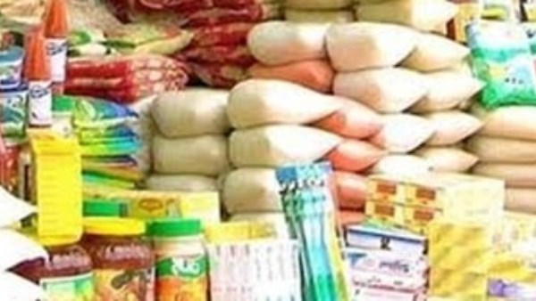 أسعار السلع الغذائية اليوم الإثنين.. ارتفاع العدس والسكر وتراجع الزيوت والمكرونة