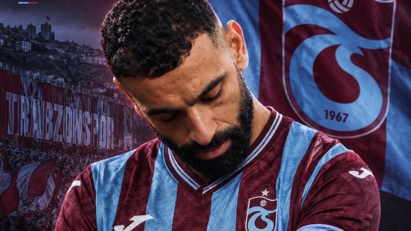 الكابتن.. جماهير طرابزون تطالب بمنح محمد صلاح شارة قيادة الفريق