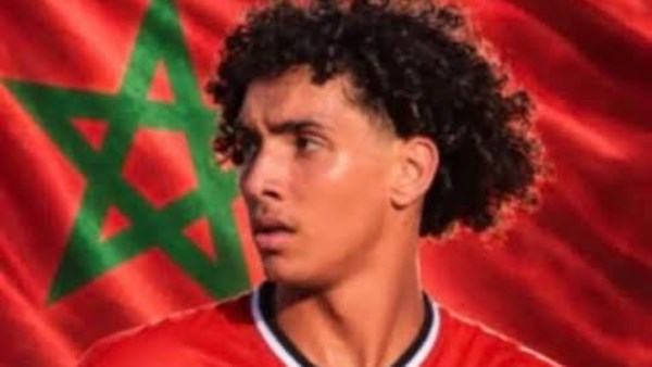 شوبير يعلق على اختيار وهيب العنتري منتخب المغرب للناشئين بدلا من مصر