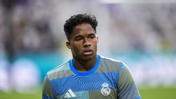 ميلان يتحرك لضم إندريك من ريال مدريد