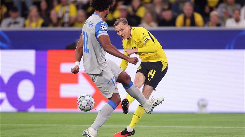 دوري أبطال أوروبا، بوروسيا دورتموند يفوز 3-2 على فياريال