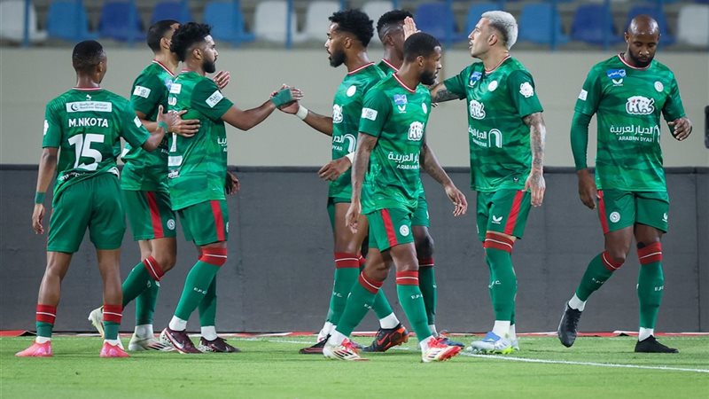 الاتفاق يخطف فوزا ثمينا من أبها بهدف في الدوري السعودي