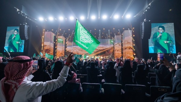 اليوم الوطني 96.. موعد حفل موضي الشمراني وخديجة معاذ في جدة 2026