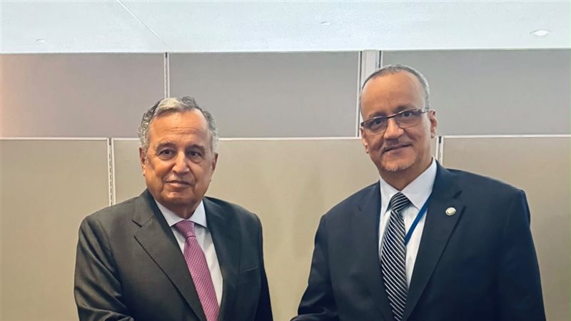 نبيل فهمي يبحث مع أمين عام التعاون الإسلامي تصعيد المنطقة والتحضيرات للاجتماع الوزاري بشأن القدس