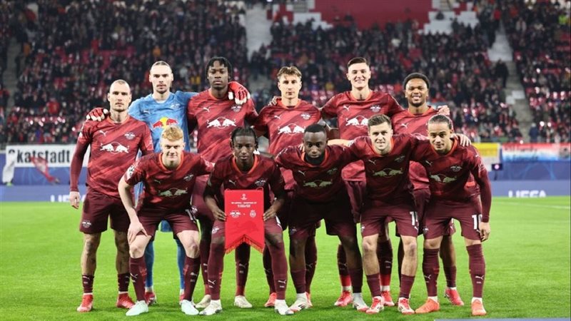 الدوري الألماني، باير ليفركوزن يتأخر بهدف أمام لايبزيج في الشوط الأول
