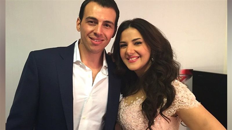دنيا سمير غانم تكشف حقيقة انفصالها عن زوجها رامي رضوان (فيديو)