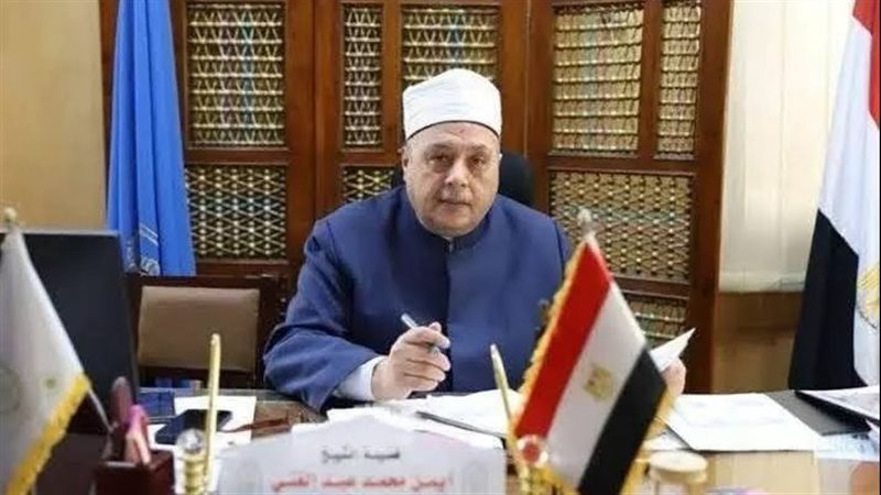 بعد انقلاب سيارته أثناء تفقد العملية التعليمية، وكيل الأزهر يطمئن الجميع ويكشف حالة مرافقيه