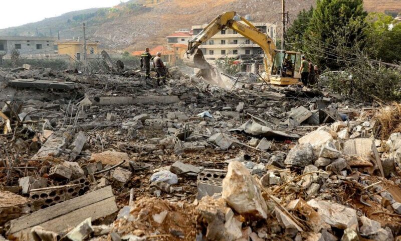 رئيس لبنان: قتل النساء والأطفال يقوض جهود وقف التصعيد في الجنوب