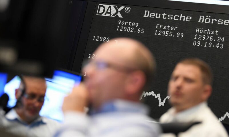 أسهم أوروبا تتراجع وسط ضغوط النفط وارتفاع عوائد السندات