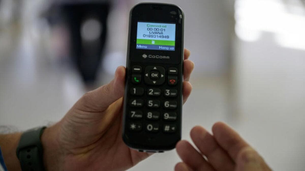 أصوات مألوفة وروبوتات أليفة… الذكاء الاصطناعي بخدمة مرضى ألزهايمر