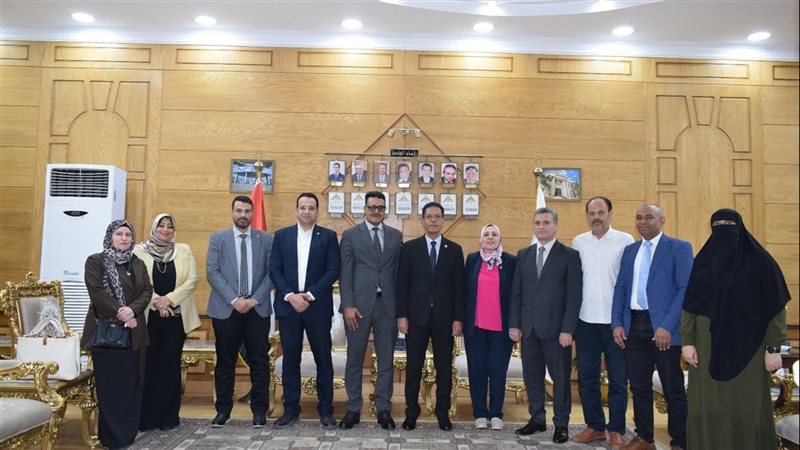 يشمل دعم واستخدام مصادر الطاقة المتجددة، جامعة بنها توقع بروتوكول تعاون مع مياه القليوبية