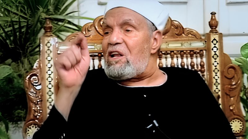 لماذا أمر الله السيدة مريم أن تهز جذع النخلة رغم ضعفها؟ الشعراوي يكشف الحكمة (فيديو)
