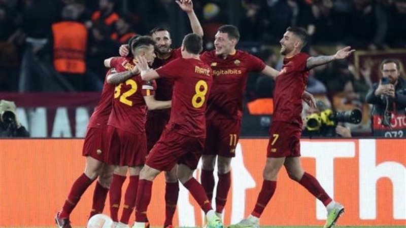 روما يتخطى توربنو خارج الديار بثنائية ويستعيد صدارة الدوري الإيطالي