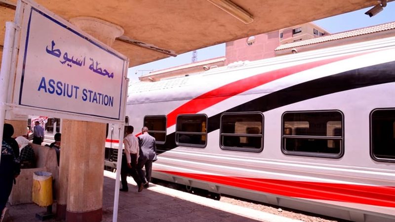 لمعرفة أسباب الحادث، التحفظ على الصندوق الأسود لقطاري العياط
