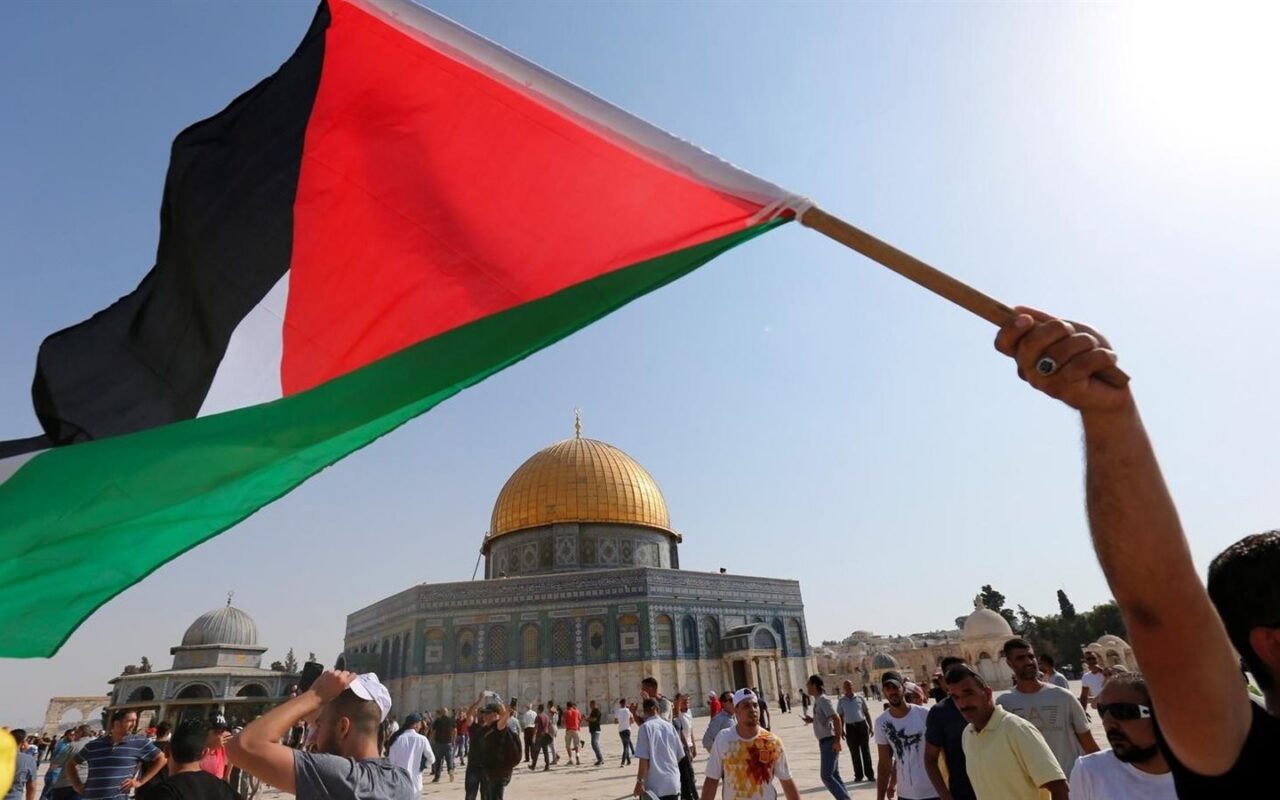 أستاذ قانون دولي: الخطاب العالمي تجاه القضية الفلسطينية يتغير.. والمطلوب إجراءات عملية