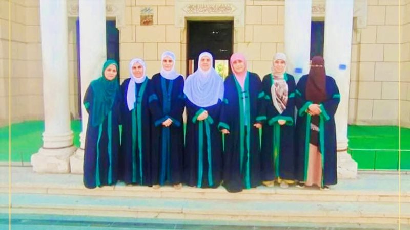 أوقاف الفيوم تطلق قافلة للواعظات عن احترام الرموز