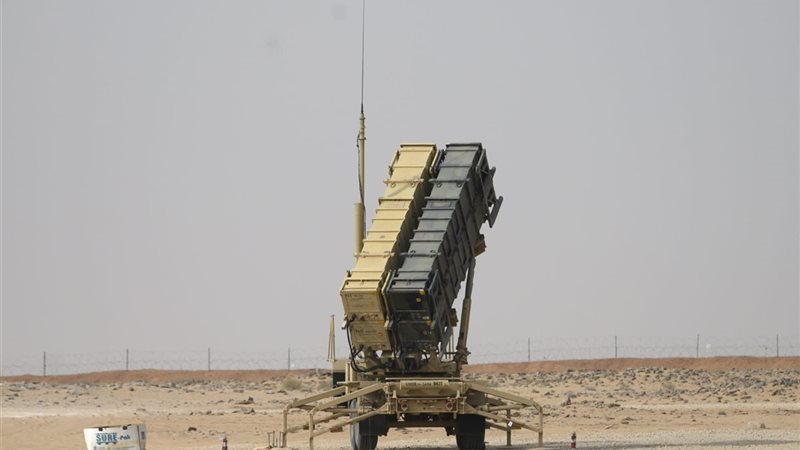 مصادر: الدفاع الجوي اليوناني بالسعودية يعترض صاروخا باليستيا ومسيرة قرب منطقة ينبع النفطية