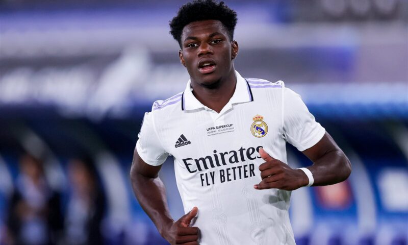 ليفربول يجدد اهتمامه بضم تشواميني من ريال مدريد