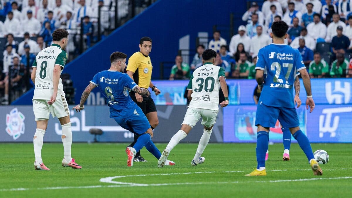 صدفة تتكرر طرفها الهلال.. الأهلي يسجل رقماً سلبياً لأول مرة منذ 2024