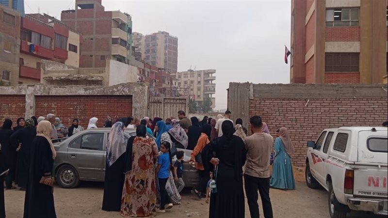 في أول يوم دراسي، “صالحة” تستقبل الطلاب ووكيل تعليم القليوبية يتفقد برقطا والشهيد أحمد سمير (صور)