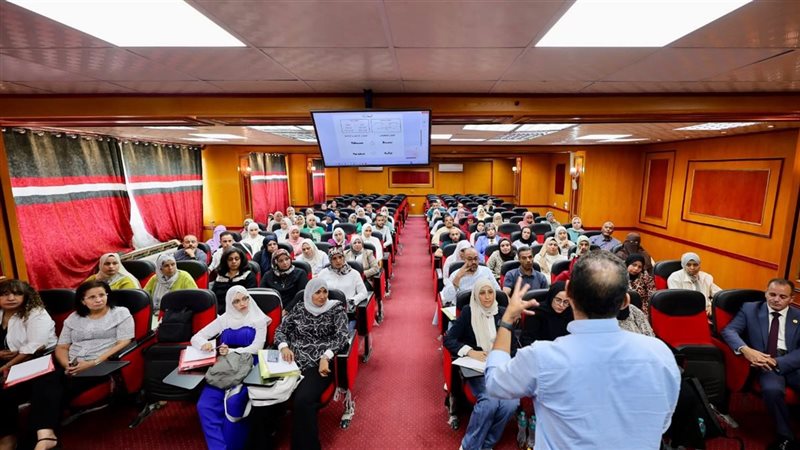 “التضامن” تبدأ برنامجًا تدريبيًّا للعاملين بمكاتب التأهيل الاجتماعي