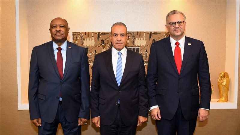 تفاصيل اجتماع ثلاثي بين وزير الخارجية ونظيره السوداني مع كبير مستشاري ترامب
