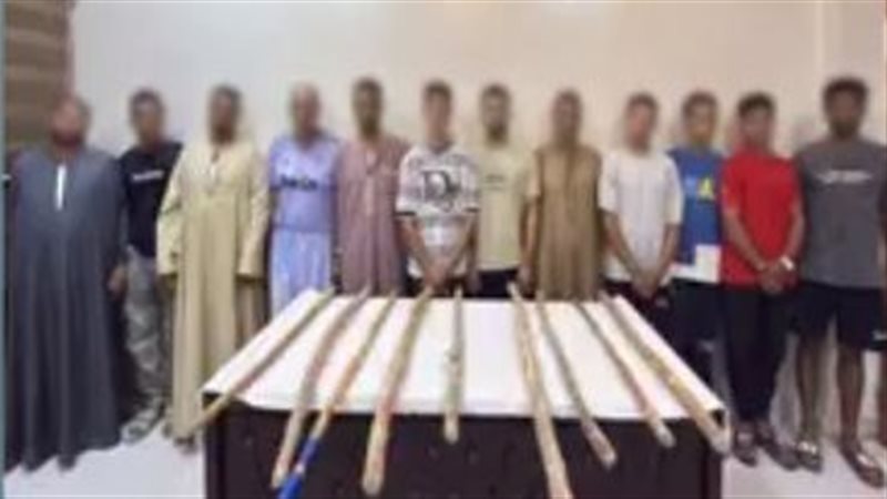 ضبط 11 شخصا و9 عصي خشبية، خلاف على رغيف عيش ينتهي بمشاجرة أمام مخبز بالمنيا