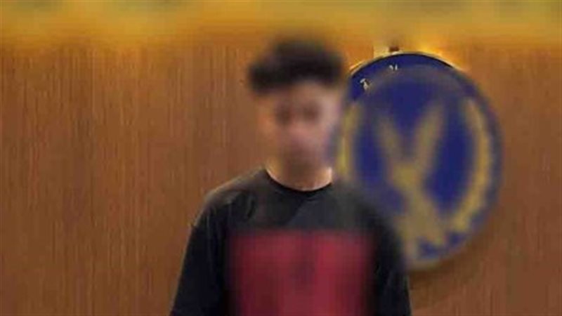 ضبط طالب بالجيزة لإدارته صفحة على مواقع التواصل لترويج الألعاب النارية