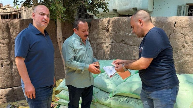 ضبط 24 شيكارة دقيق مدعم في السوق السوداء بالشرقية
