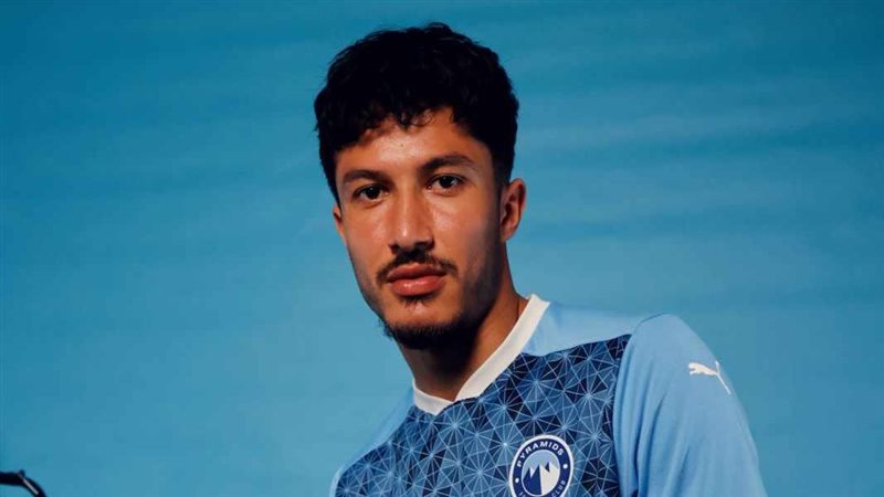 أسامة جلال يخضع لجراحة بعد إصابته بكسر في الساق ويغيب عن الملاعب من 4 إلى 6 أشهر