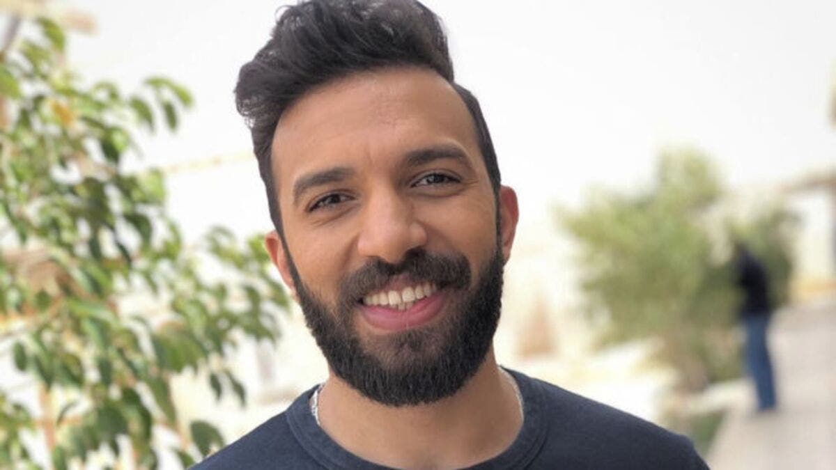 المؤلف أحمد محي: “ريد فلاج” يناقش علامات الخطر في العلاقات بطريقة خفيفة