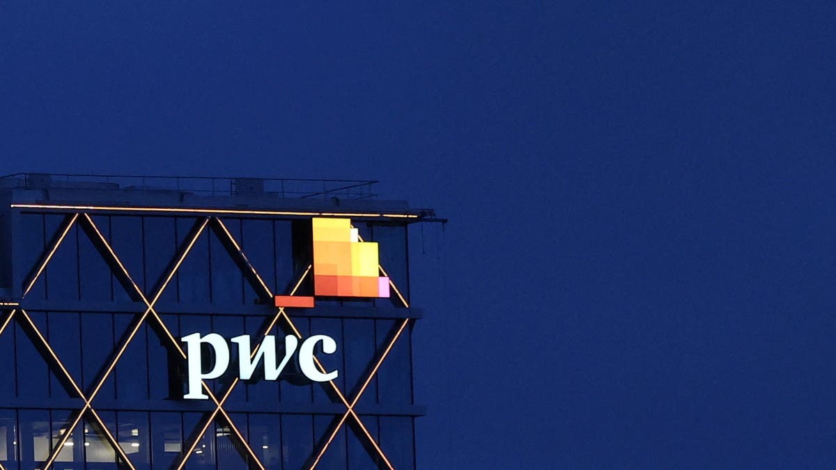 “PwC” تعيد هيكلة عملياتها في الهند لمواجهة تحديات الذكاء الاصطناعي